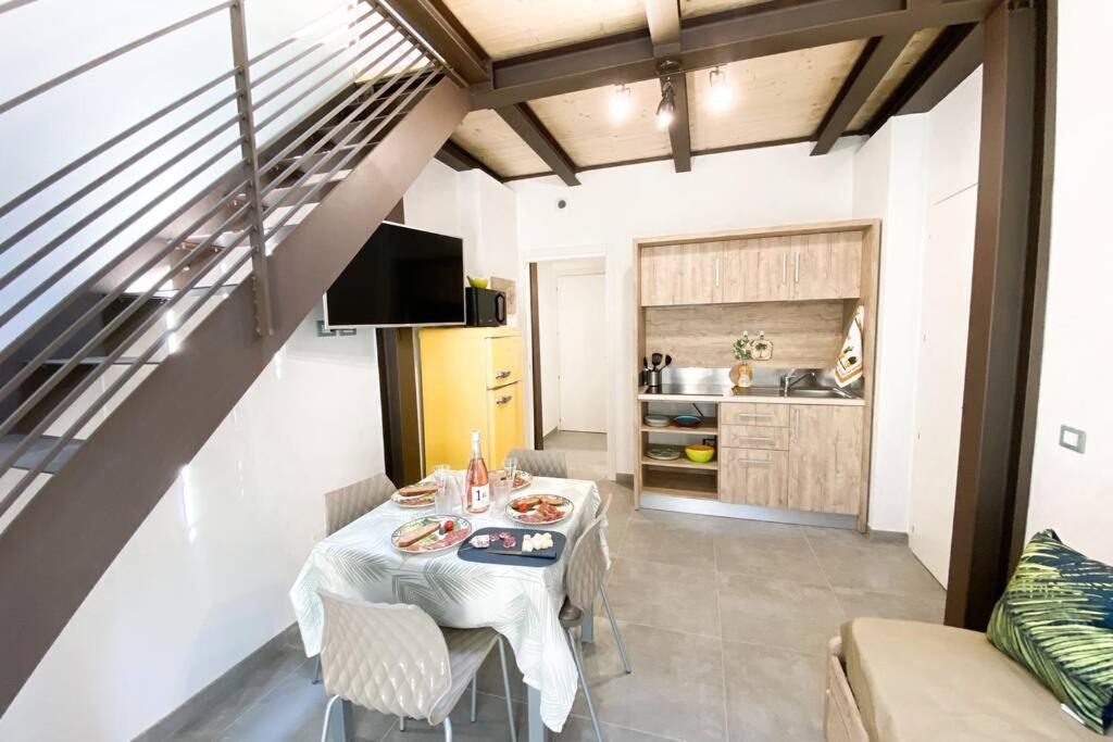 New Agriloft 4 Palms Clima, Giardino E Wi-Fi A 50 Mt Dal Mare Appartement Bordighera Buitenkant foto